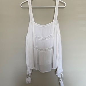 AMERICAN EAGLE Cold Shoulder Peasant Blouse